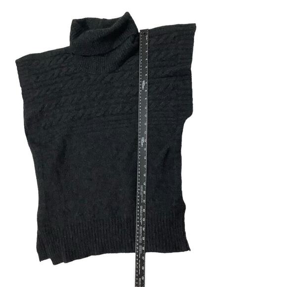 NWT Noble Wilde Merino Possum Sweater Size XS Charcoal Gray Cable Knit - Picture 8 of 12